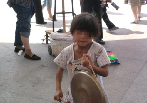 人贩子也有"3不偷",遇到这3种孩子,不是不想偷,而是不