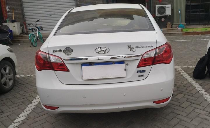 现代-悦动 2011款 1.6l 手动舒适型