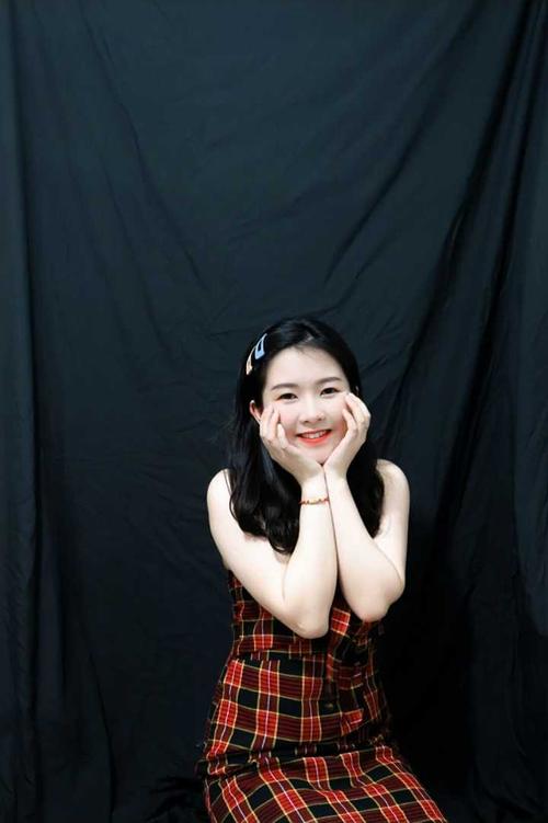 如何让自拍的照片看上去像是别人拍的?