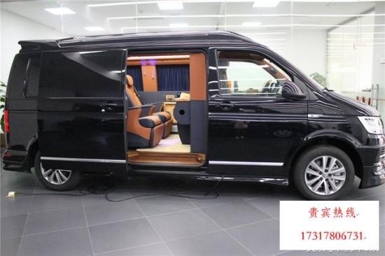 进口四驱大众t6商务车低调奢华有内涵