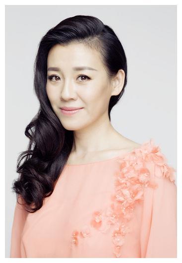 她是影视剧里的最佳女配角,出道后饰演的影视剧,每一部都是精品