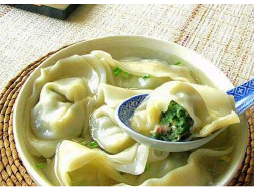 菠菜大馅馄饨