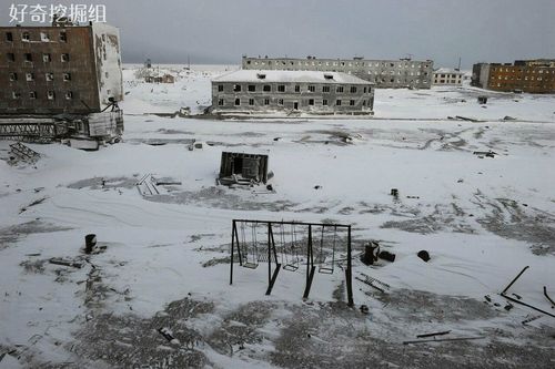 1/ 12 在俄罗斯远东地区楚科奇半岛的东北方向,有一个叫奥托.