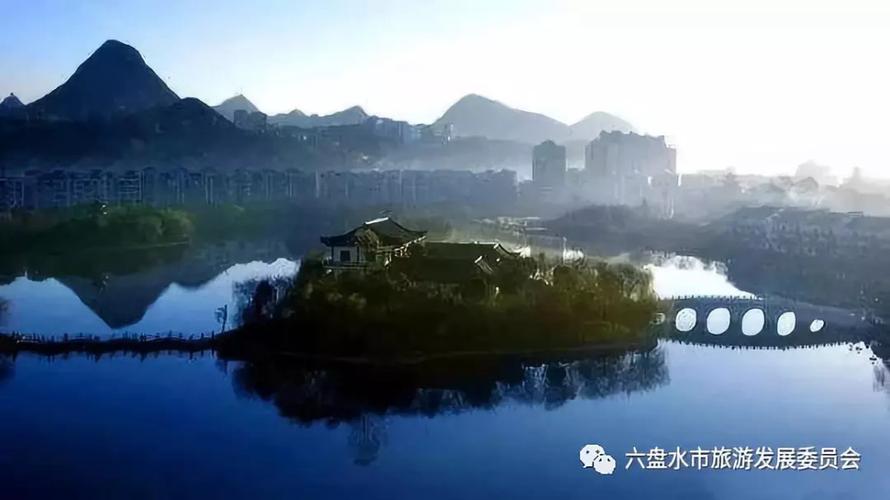 所以拎起包就想到六盘水,因为那里有天然氧吧——瑶池,玉舍森林公园