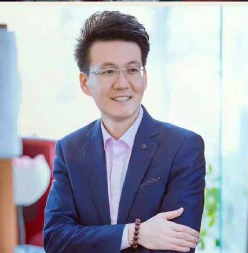 赵一鸣老师简介