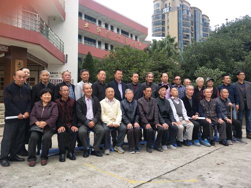 马屿镇一中:丰富多彩的校工会活动