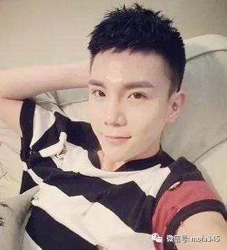 短碎发男生帅气发型学生党更适合