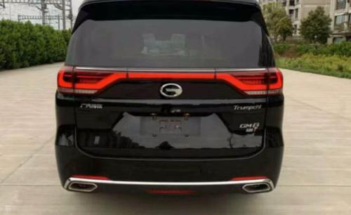 成都二手传祺gm8 2018 款 320t 尊贵版 黑色 - 小猪二手车