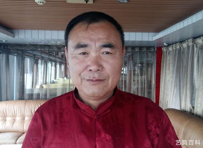 中国 著名 书画家崔青山