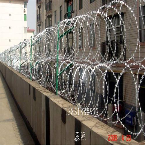 广西南宁 防攀爬防护网 防攀爬隔离网 规格尺寸