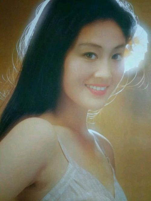 《天下第一楼》获得第5届中国金鹰电视艺术节最佳表演艺术女演员奖