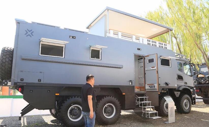 奔驰房车多少钱南宁考驾照要多少钱