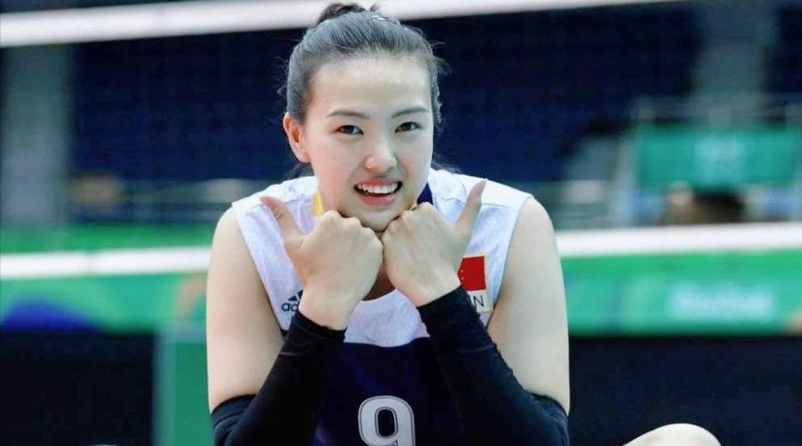 张常宁长得娇滴滴扣球虎虎滴byvolleypass