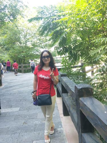 贵州美 旅游的美女更美