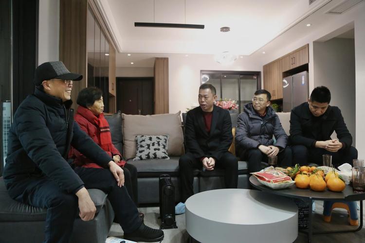 叙州区委常委,区纪委书记,区监委主任李元虎与纪检监察干部家属谈心
