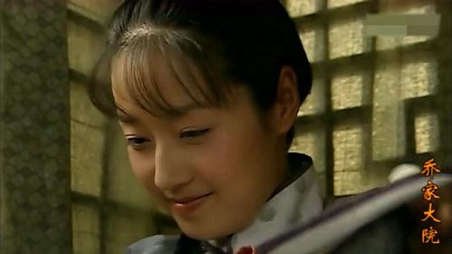 32018年,马伊琍出演电影《找到你》,饰演保姆孙芳.