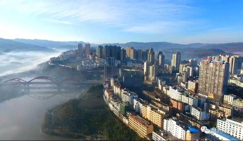 【盘州发布】献礼盘州——盘州市地理对联