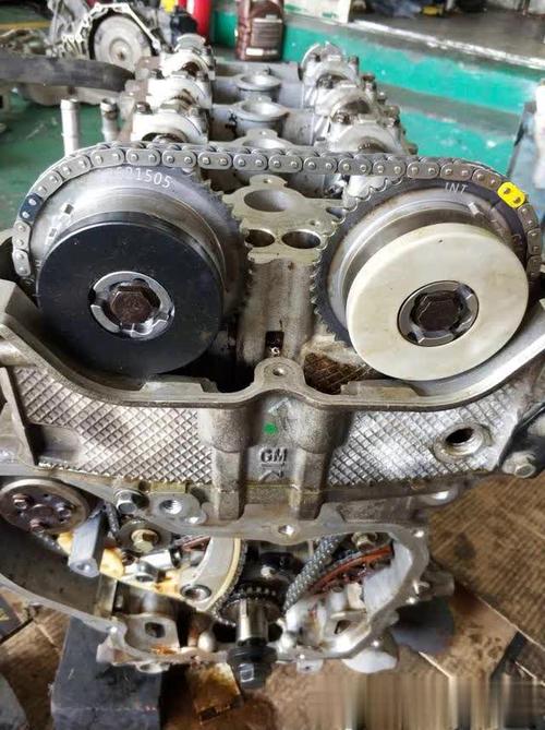 别克陆尊,君威,君越车型发动机正时对位图!