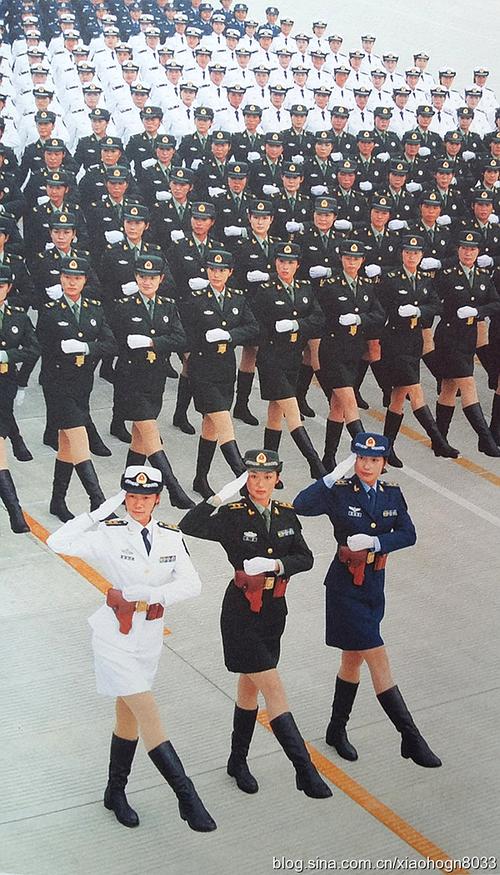 三军女兵方队领队——谭艳梅