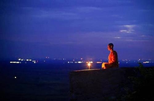 一个开悟的人,他有没有什么特别的地方