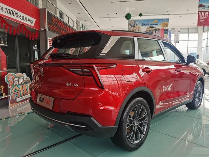 店铺资讯 详情 新车到店 一汽奔腾t55 新国民悦极suv 12寸超大双联屏