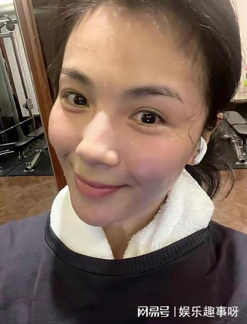 43岁刘涛近照曝光大汗淋漓素颜出镜网友老嫂子气质别演精英