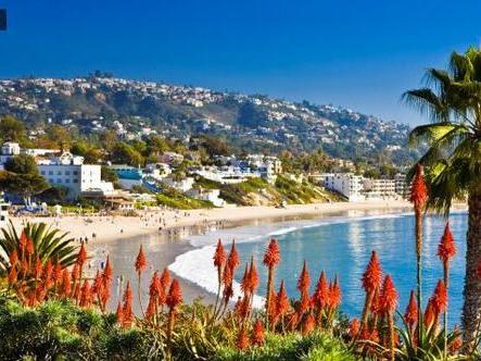 美国西岸艺术名城:laguna beach拉古纳海滩市