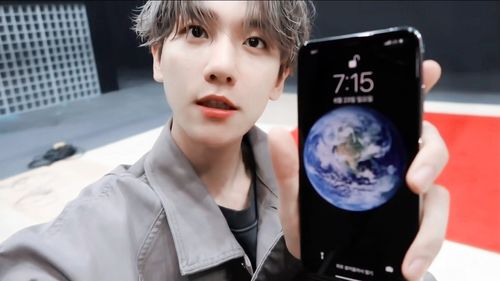 边伯贤/简眠第一组5p(无水印)原图请到《伯贤vlog》专辑下滑查看壁纸