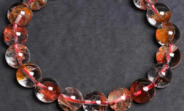 真假水晶对比照片