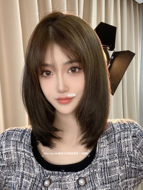 2021最新发型参考 圆脸女生也适合的发型_发型_圆脸_锁骨发_显白_发色