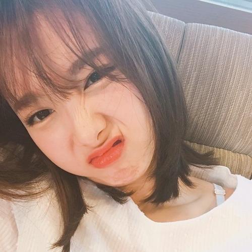 分享一下林娜琏头像 自拍!