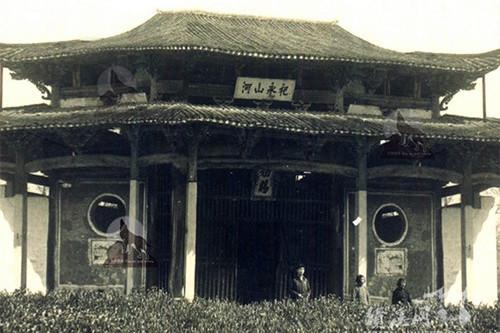 资治通鉴人物刘裕手抄报 手抄报简单又好看