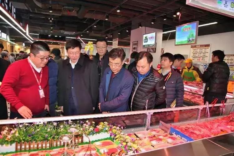 南京市商务局孔秋云局长调研华润苏果升级迭代店