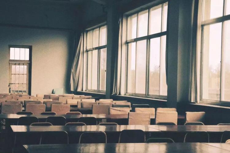 唯美的海都秋季校园