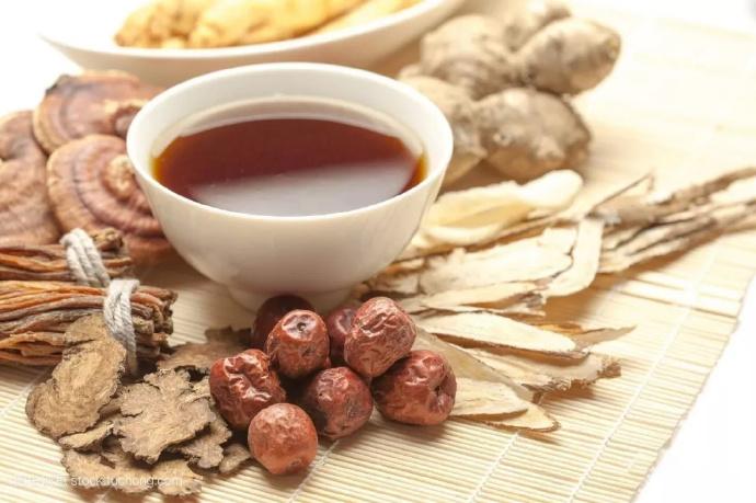 同药不同效胡希恕我用茯苓的3则经典医案