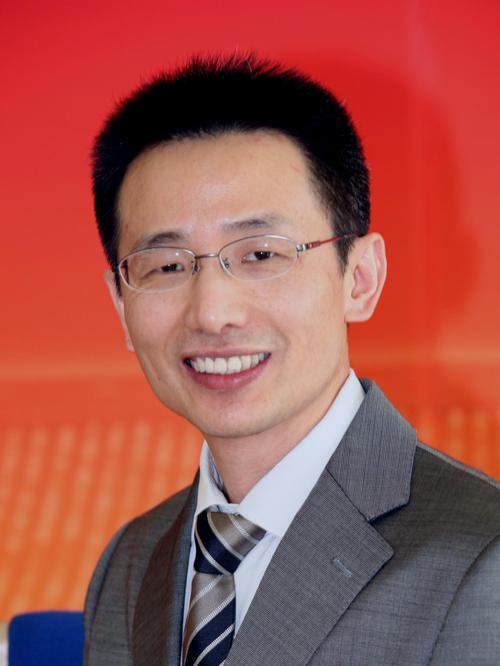 首页 新闻动态 企业新闻    沈铿,医学博士,教授,博士生导师,现任北京
