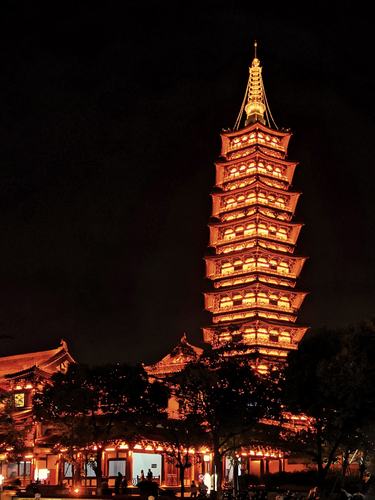 行摄浙江一金华万佛塔夜景