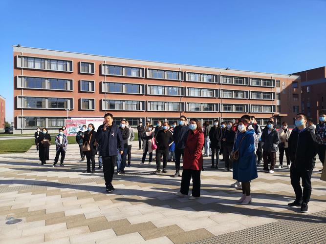 霸州优秀学子走进廊坊一中