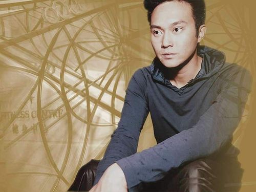 张智霖 