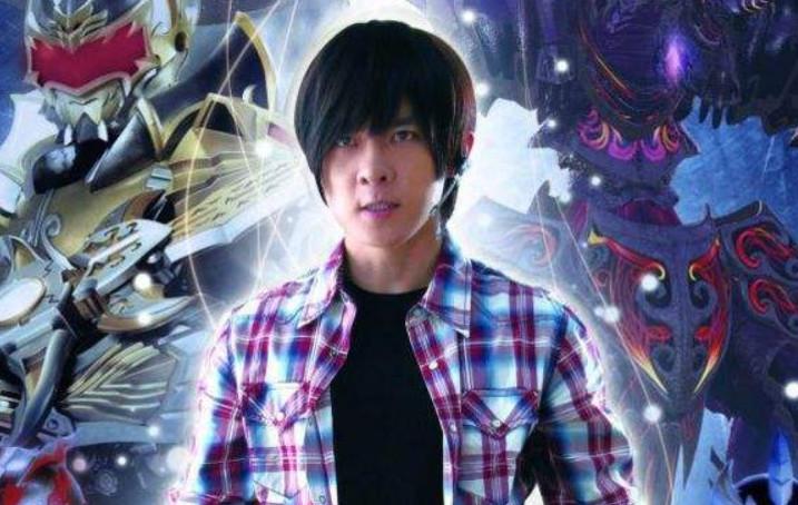 铠甲勇士:最猛的帝皇侠召唤人,不是五行铠甲,而是不满8岁的他!