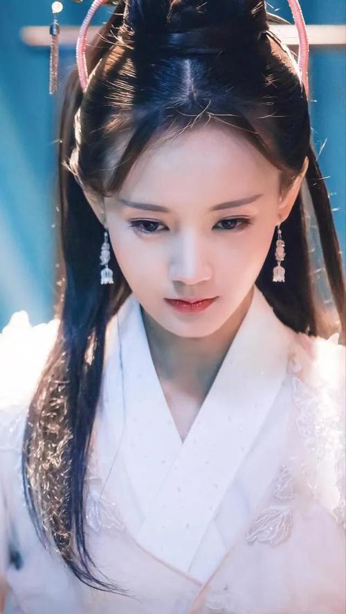 分享一组古装女明星图