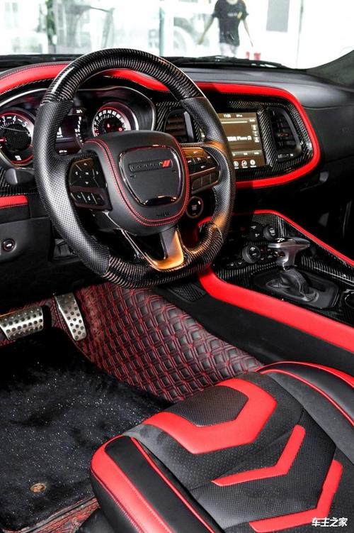 碳纤维方向盘定制的刺绣元素改装后改装前猩红眼大灯我厂位于天津港