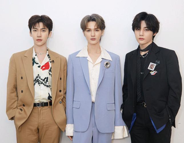 据说乐华娱乐要办家族演唱会了,而乐华七子作为乐华娱乐的第二代男团