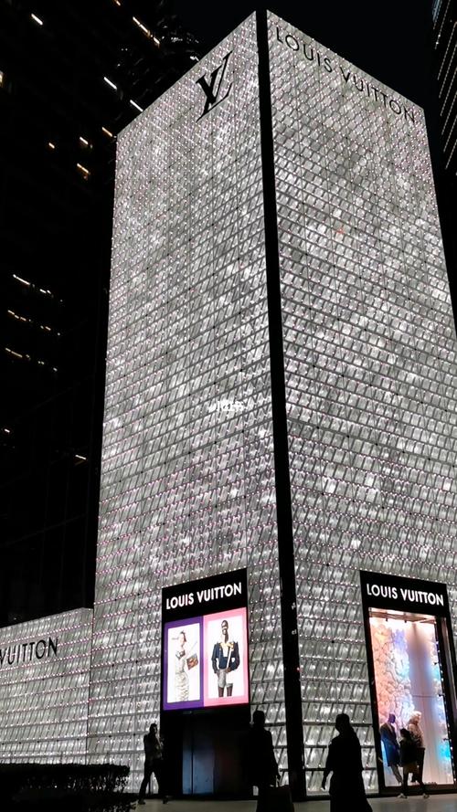 上海奢侈品商场国金中心