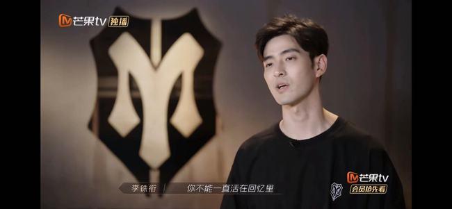 james李铢衔的手怎么了李铢衔和李承铉什么关系为什么不讲韩语