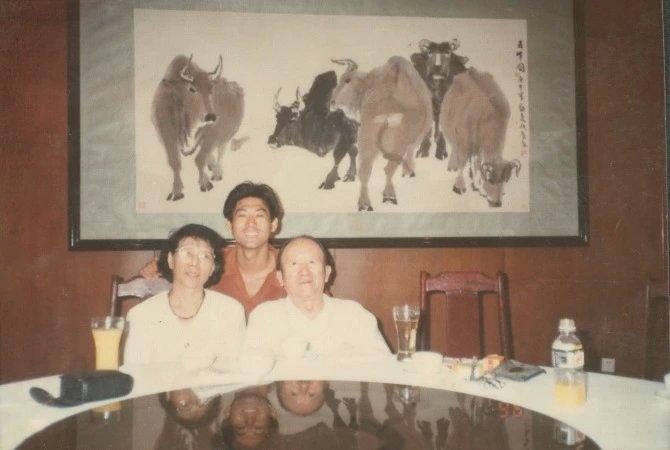 我和葛兰老师2013年我和夏青,葛兰老师2006年(梅地亚)