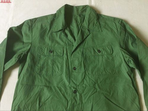 一件78式绿棉布衬衣正一号二手