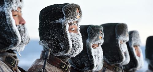 40℃林海雪原 战士睫毛成霜仿佛雪人