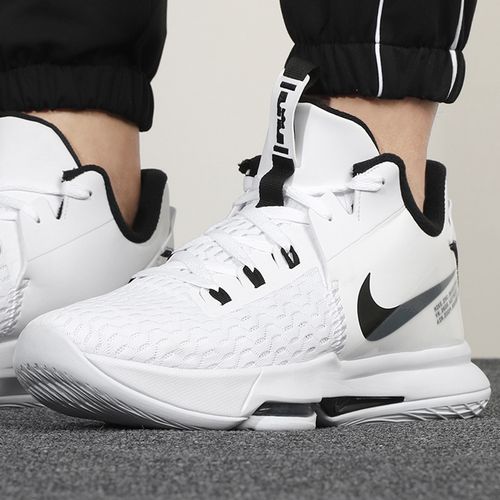 nike lebron witness 5 詹姆斯男子气垫实战运动篮球鞋cq9381-101