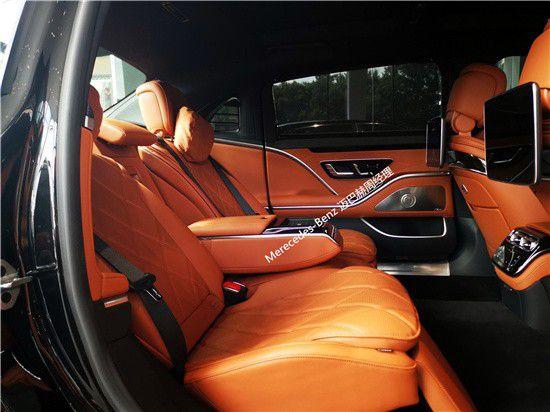 总裁的专属座驾就是这台迈巴赫s480